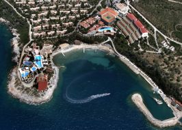 Pine Bay Holiday Resort | Почивка в Кушадасъ с автобус